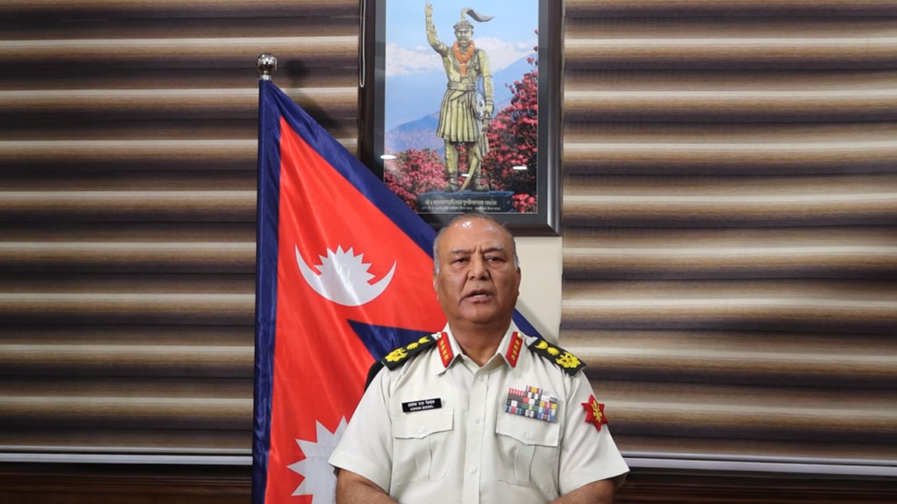 নেপালের নিয়ন্ত্রণ নিল দেশটির সেনাবাহিনী