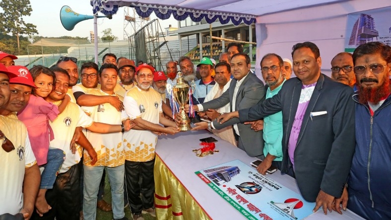 বিশাল জয়ে শহীদ আব্দুল মান্নান একাদশ চ্যাম্পিয়ন