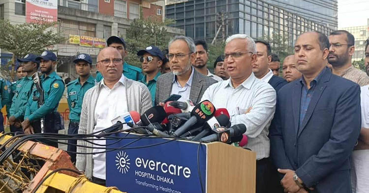 খালেদা জিয়ার শারীরিক অবস্থা আগের মতোই স্থিতিশীল : ডা. জাহিদ