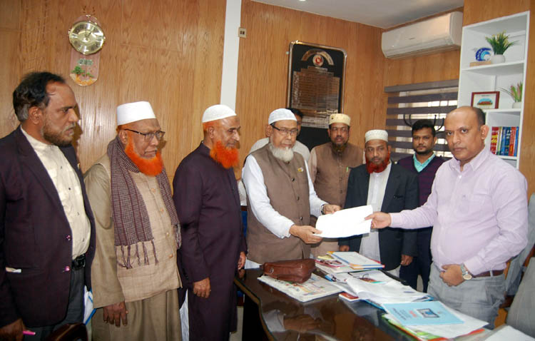 বগুড়া-৭ আসনে জামায়াত প্রার্থী গোলাম রব্বানীর মনোনয়ন ফরম সংগ্রহ