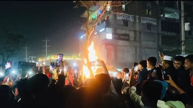 ময়মনসিংহে দিপু চন্দ্রকে পিটিয়ে হত্যার ঘটনায় ৭ জন গ্রেফতার